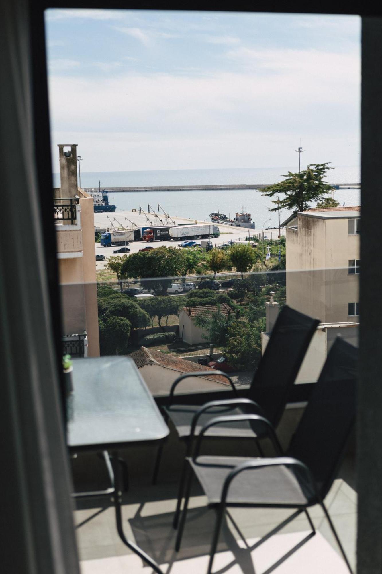 Home Avenue Aleksandropolis Zewnętrze zdjęcie